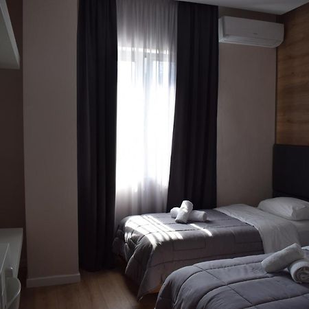 Bluepoint Hotel テペレナ エクステリア 写真